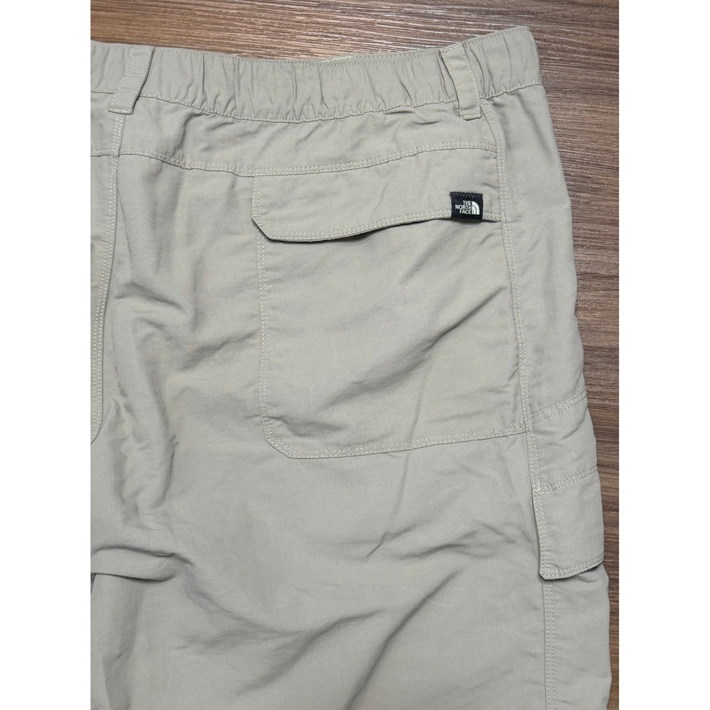 The North Face Paramount Convertible Cargo Pants Tan Hiking Zip Off Sz 2XL - Picture 14 of 14
